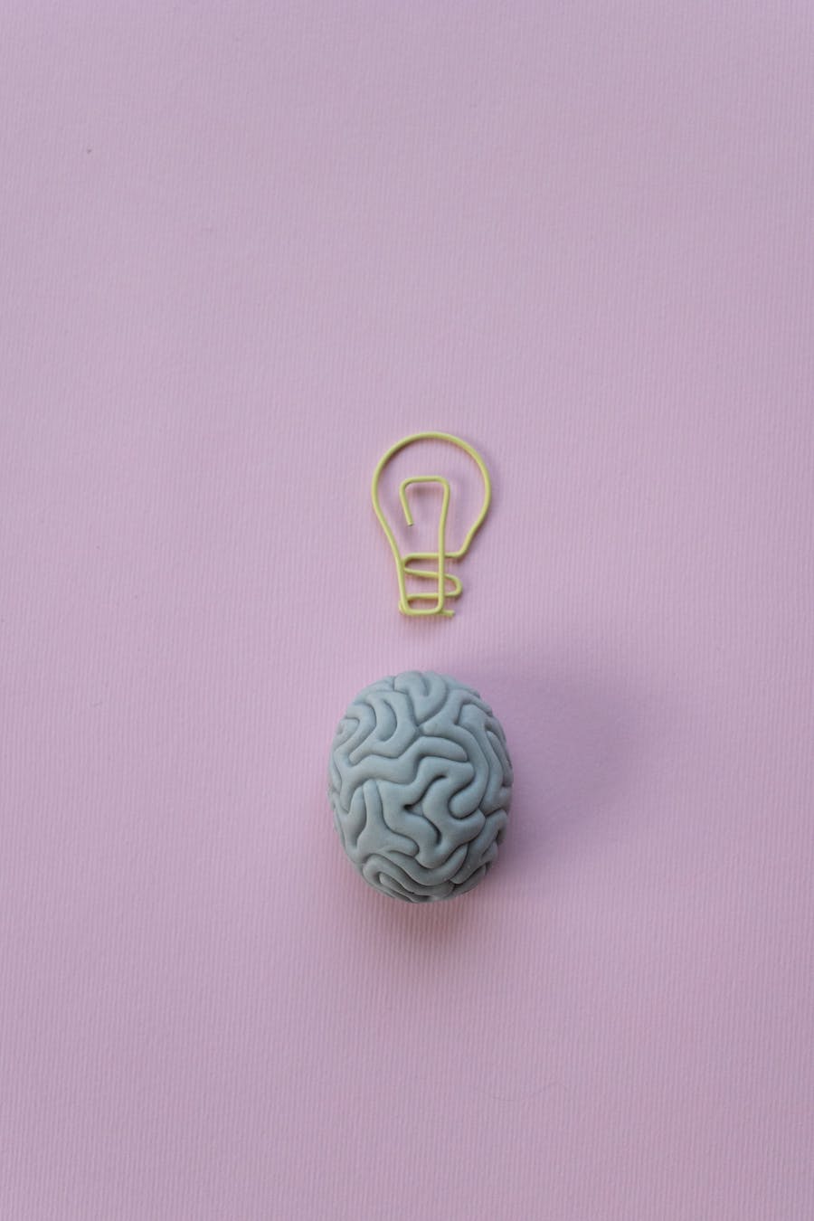 a brain illustration wtih a lightbulb | Las Vegas Center for Psychedelic Therapy