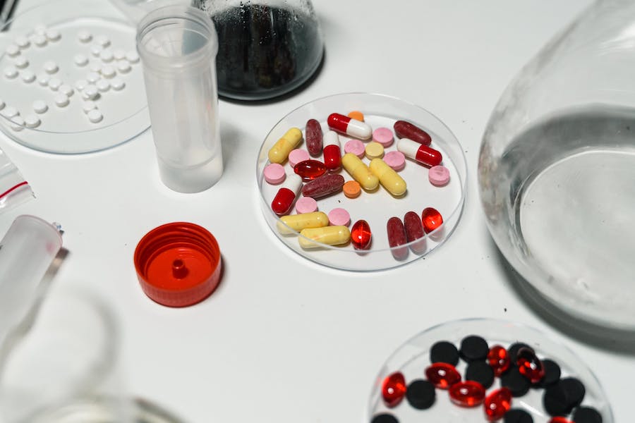 an image of different pills and medicine | Las Vegas Center for Psychedelic Therapy