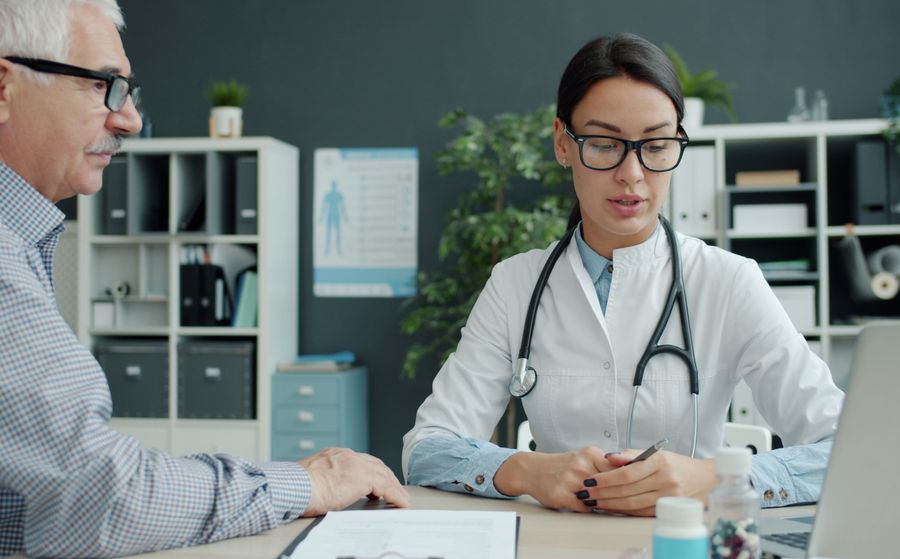 A qualified provider assessing for ketamine for depression | Las Vegas Center for Psychedelic Therapy